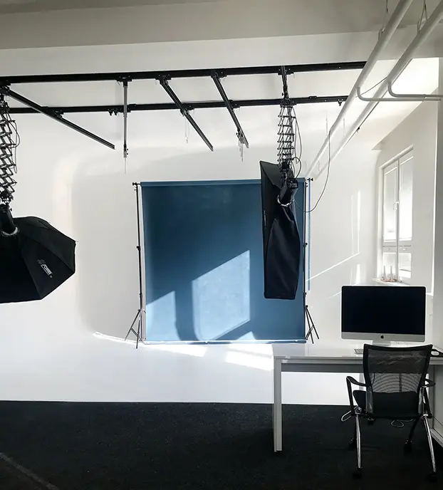 Foto atelier Daylight Studio Bratislava — profesionálne foto štúdio s denným svetlom
