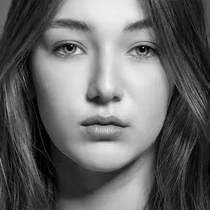 Detailný portrét tváre