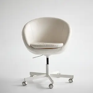 Otočná stolička na fotenie